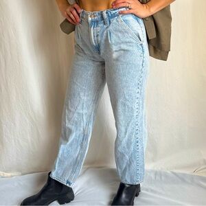 Sold - Abercrombie 'The Loose' High Rise jeans Pleated Acid Washed Wms 28